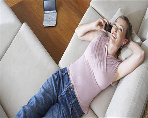 代生孩子咨询移植一个囊胚会变成双胞胎吗?